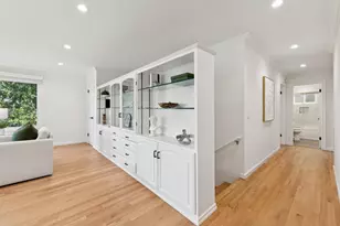 611 Hillcrest Dr, Redwood City, CA 94062 - Photo 35