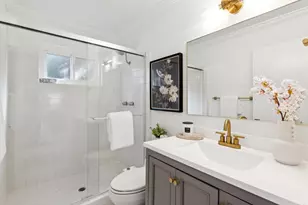 611 Hillcrest Dr, Redwood City, CA 94062 - Photo 25