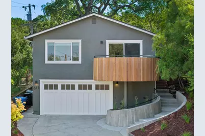 611 Hillcrest Dr, Redwood City, CA 94062 - Photo 1