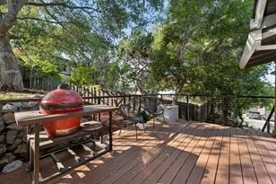 611 Hillcrest Dr, Redwood City, CA 94062 - Photo 39