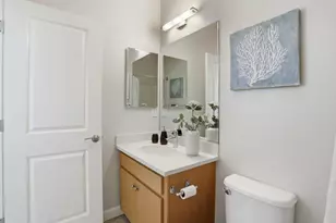 596 San Posadas Ter 23, Sunnyvale, CA 94085 - Photo 29