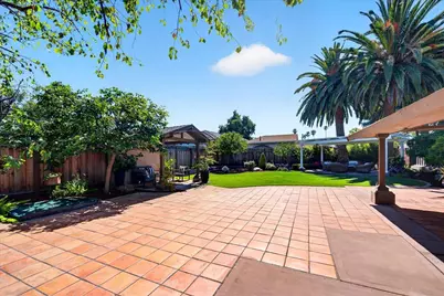 1133 Erin Way, Campbell, CA 95008 - Photo 53
