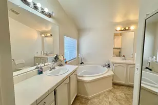1220 Tasman 39, Sunnyvale, CA 94089 - Photo 9