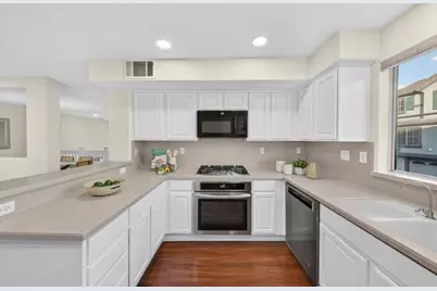 3276 Shiraz Pl, San Jose, CA 95135 - Photo 11