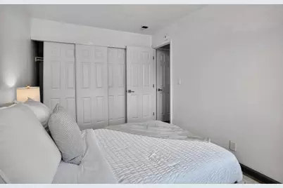 2746 Fricka Ct, San Jose, CA 95121 - Photo 15