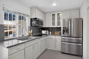 2746 Fricka Ct, San Jose, CA 95121 - Photo 7