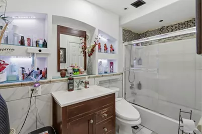 2770 Whispering Hills Cir 2770, San Jose, CA 95148 - Photo 17
