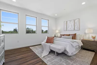 1010 Goldenstar Pl, San Jose, CA 95131 - Photo 17