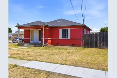 1401 Grandhaven St, Salinas, CA 93905 - Photo 1