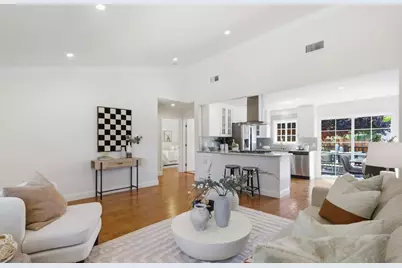 395 N Murphy Ave, Sunnyvale, CA 94085 - Photo 11