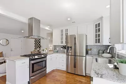 395 N Murphy Ave, Sunnyvale, CA 94085 - Photo 15