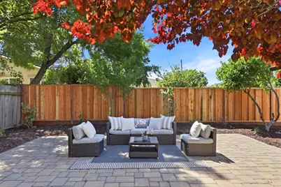 395 N Murphy Ave, Sunnyvale, CA 94085 - Photo 33