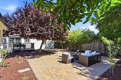 395 N Murphy Ave, Sunnyvale, CA 94085 - Photo 35