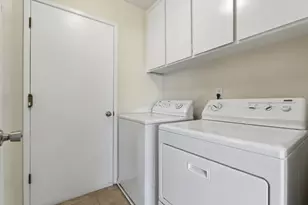22674 Silver Oak Ct, Cupertino, CA 95014 - Photo 29