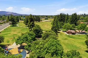 1178 Donington Dr, San Jose, CA 95129 - Photo 31
