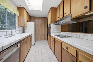 1178 Donington Dr, San Jose, CA 95129 - Photo 37