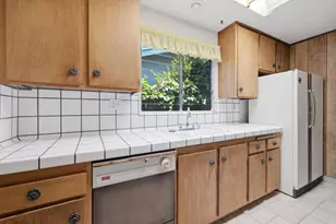 1178 Donington Dr, San Jose, CA 95129 - Photo 5