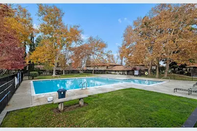 5442 Roundtree Ct A, Concord, CA 94521 - Photo 21