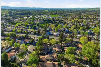 5442 Roundtree Ct A, Concord, CA 94521 - Photo 27