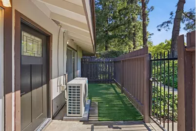 5442 Roundtree Ct A, Concord, CA 94521 - Photo 19