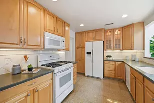 Rio Vista Dr, Pacifica, CA 94044 - Photo 17