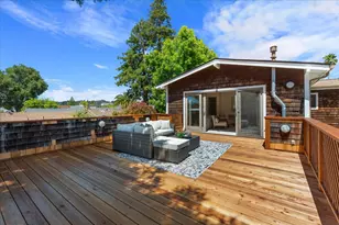 334 Pennsylvania Ave, Santa Cruz, CA 95062 - Photo 23