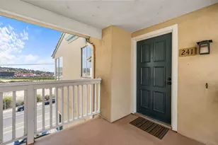 241 Turf View Dr, Solana Beach, CA 92075 - Photo 25