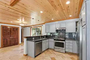 21568 Alma Court, Los Gatos, CA 95033 - Photo 17