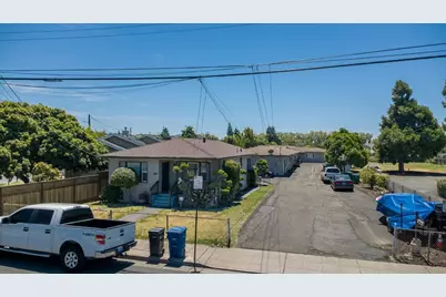 563 Laurel Ave, Hayward, CA 94541 - Photo 1