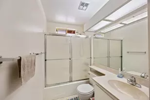 1843 Perrone Cir, San Jose, CA 95116 - Photo 23