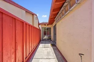 1843 Perrone Cir, San Jose, CA 95116 - Photo 21