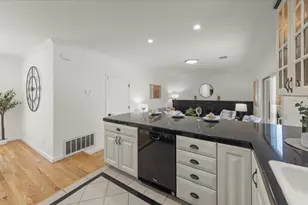 1268 Bryan Ave, San Jose, CA 95118 - Photo 11