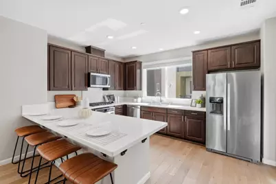 162 Llano De Los Robles Ave, San Jose, CA 95136 - Photo 11