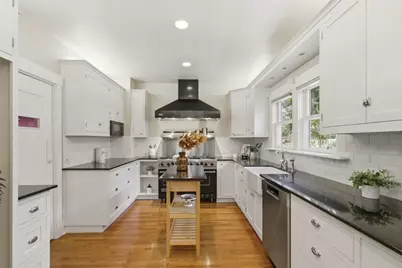 35 Tillman Ave, San Jose, CA 95126 - Photo 17