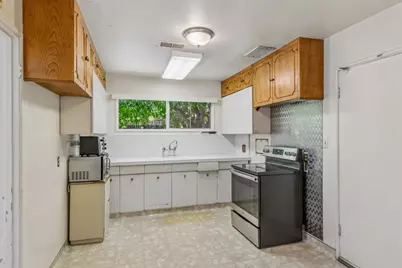 158 Walter Hays Dr, Palo Alto, CA 94303 - Photo 11