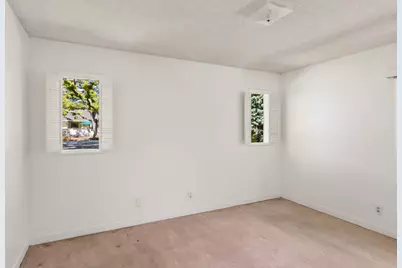 158 Walter Hays Dr, Palo Alto, CA 94303 - Photo 15