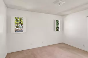 158 Walter Hays Dr, Palo Alto, CA 94303 - Photo 15