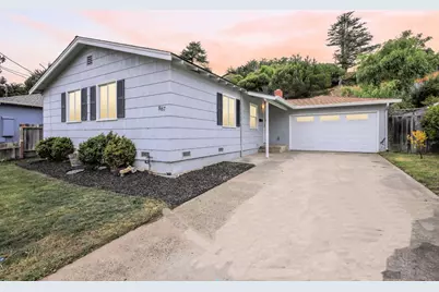 867 Serena Dr, Pacifica, CA 94044 - Photo 1