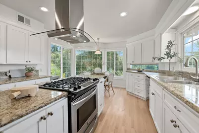 16057 Shannon Rd, Los Gatos, CA 95032 - Photo 15