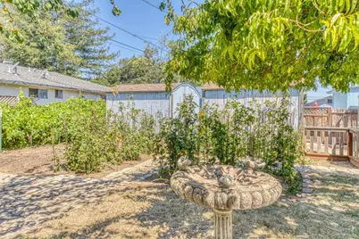 7841 Rosanna St, Gilroy, CA 95020 - Photo 47