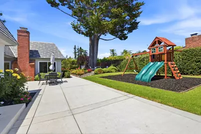 2140 Carmelita Ave, Hillsborough, CA 94010 - Photo 43