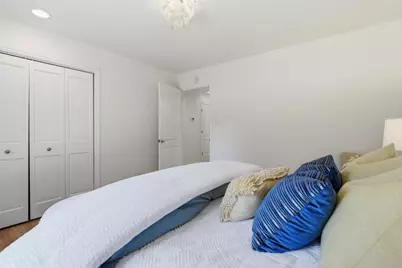 2140 Carmelita Ave, Hillsborough, CA 94010 - Photo 33