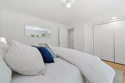 2140 Carmelita Ave, Hillsborough, CA 94010 - Photo 31