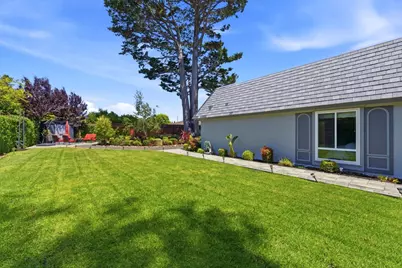 2140 Carmelita Ave, Hillsborough, CA 94010 - Photo 49