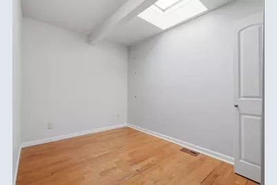 565 Crespi Dr, Pacifica, CA 94044 - Photo 49