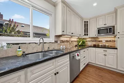 366 Manchester Ave, Campbell, CA 95008 - Photo 5