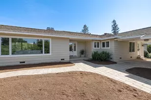 27133 Adonna Ct, Los Altos Hills, CA 94022 - Photo 5