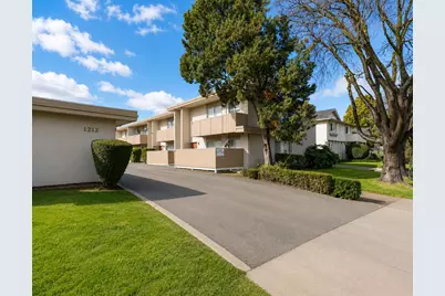1212 W McKinley Ave, Sunnyvale, CA 94086 - Photo 3