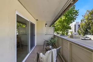 1031 Crestview Dr 106, Mountain View, CA 94040 - Photo 29