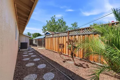 1398 Garrans Dr, San Jose, CA 95130 - Photo 31